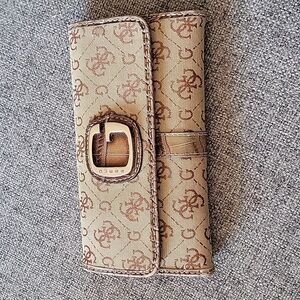 Guess Tan Monogram Trifold Wallet w Brown Croc Print Interior